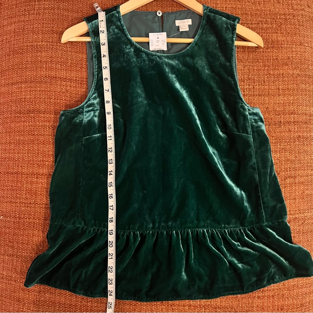 J.Crew Emerald Green Velvet Sleeveless Top Size 10 - Picture 4 of 7